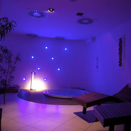 Mozart Otel 4*
