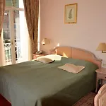 Hotel Mozart 4*